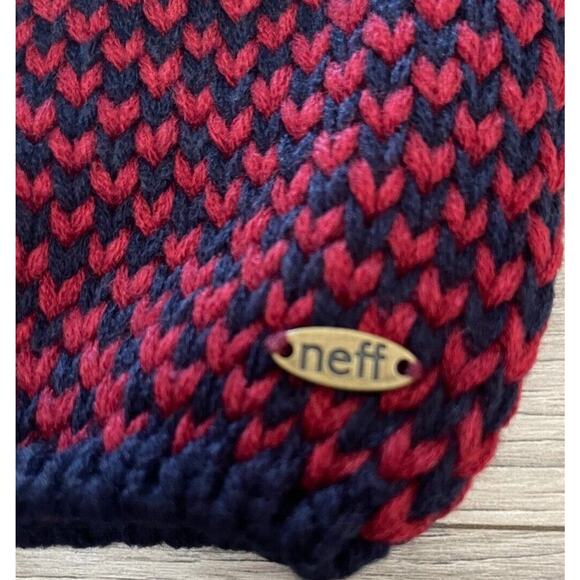 NEFF Cyder Zig Zag Ladies Beanie Hat Cap - One Size - Red/Blue - Picture 3 of 4